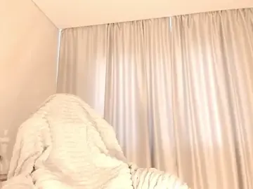 Stripchat Live Porn of mia_lui