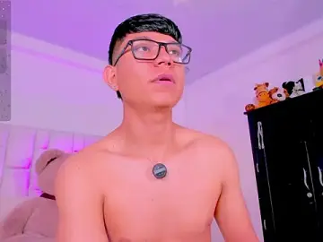 Stripchat Free Live Porn of CodyTwink