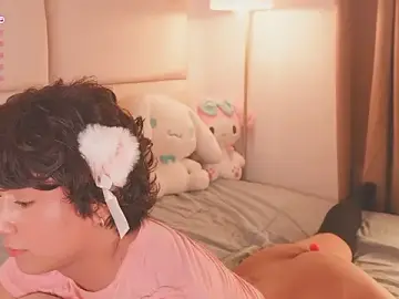 Stripchat Adult Webcams of Enyoll_