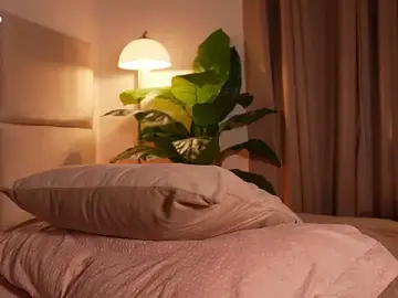 Stripchat Sex Chat of Enyoll_