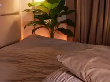 Stripchat Adult Webcams of Enyoll_