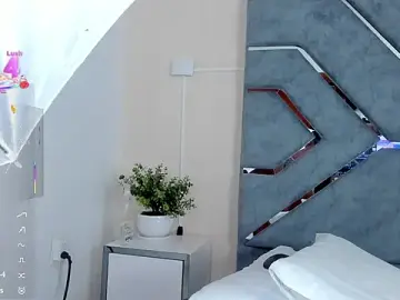 Stripchat Adult Video Chat of LucciaPorter