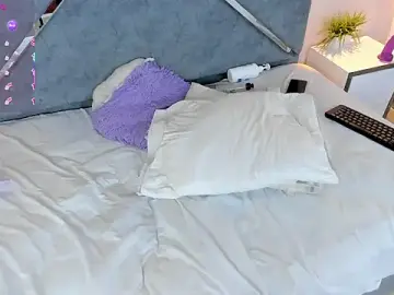 Stripchat Sex Cam of LucciaPorter