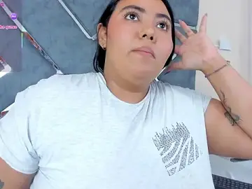 Stripchat Adult Webcam of LucciaPorter