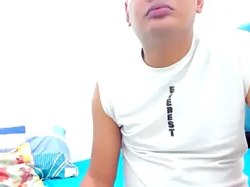 Stripchat Free Live Porn of Keisy_boony
