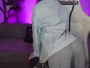 Stripchat Free Porn Cam of Zlata_Sky