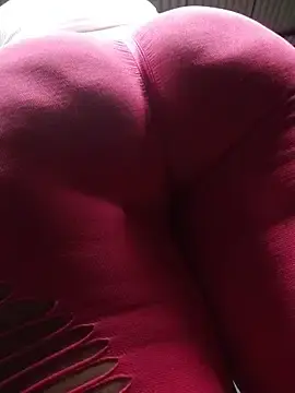 Stripchat Free Porn Cam of ValeriaSantos-