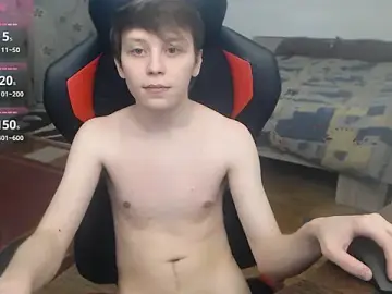 Stripchat Adult Video Chat of hugkydo