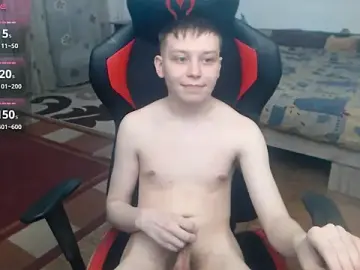 Stripchat Best Webcam of hugkydo