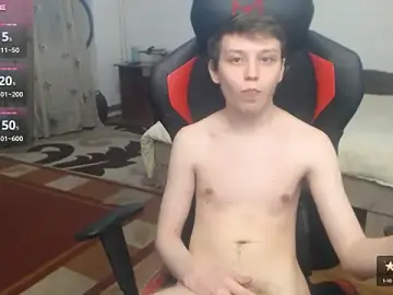 Stripchat Nude Webcam of hugkydo