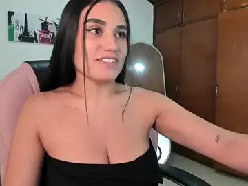Stripchat Best live sex cam show of Alheli_16
