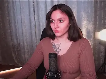 Stripchat Adult Webcams of Hoot_owl_cb