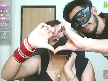 Stripchat Free Porn Cam of SassyWildCouple