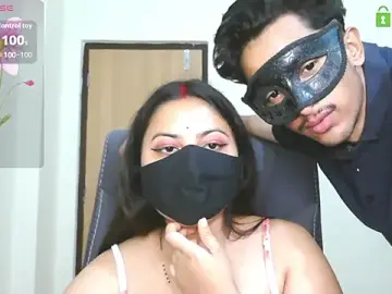 Stripchat Nude Webcam of SassyWildCouple