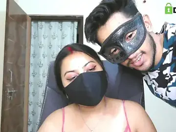 Stripchat Live Sex Cam of SassyWildCouple