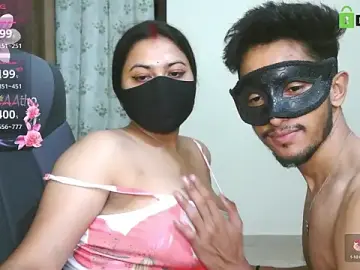 Stripchat Live Sex Cam of SassyWildCouple