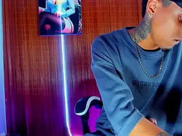 Stripchat Live Sex of Liam_lee