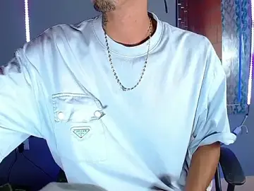 Stripchat Live Sex of Liam_lee