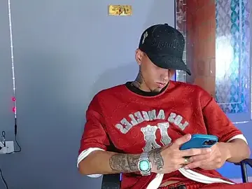 Stripchat Sex Chat of Liam_lee