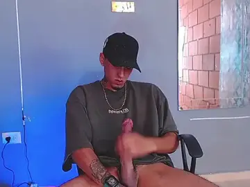 Stripchat Live Sex of Liam_lee