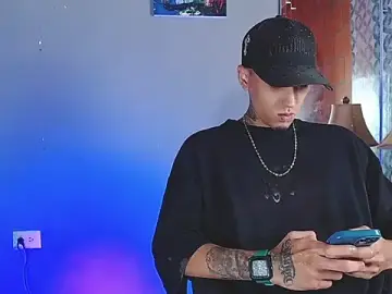 Stripchat Watch Live Sex Cams of Liam_lee