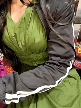 Stripchat Live Sex of Cute_Manju01