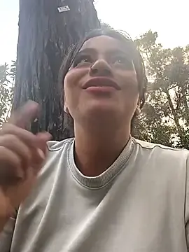 Stripchat Live Porn of Yaya_watson