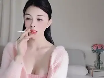 Stripchat Best Webcam of lvy-w