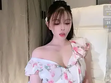 Stripchat Adult Webcam of lvy-w