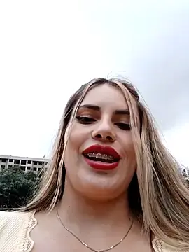 Stripchat Live Sex of Cata_city1106