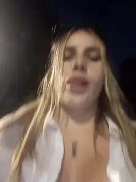 Stripchat Live Porn of Cata_city1106