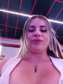 Stripchat Best Webcam of Cata_city1106