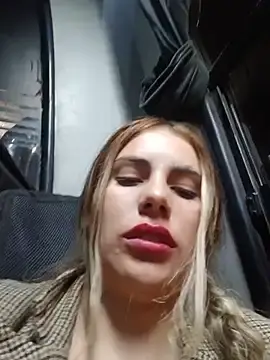 Stripchat Free Live Porn of Cata_city1106