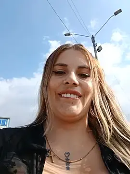 Stripchat Free Live Porn of Cata_city1106