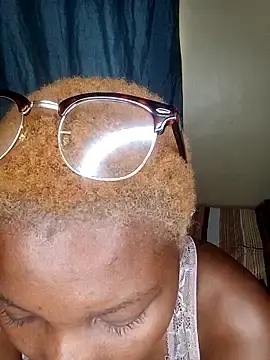 Stripchat Live Porn of Pinky_shyee