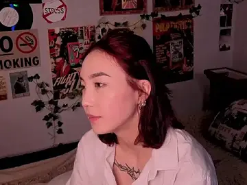 Stripchat Best live sex cam show of OdetteBiddy