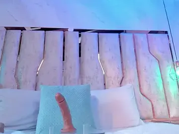 Stripchat Sex Cam of barbara_cambels