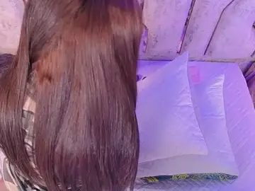 Stripchat Live Sex of barbara_cambels