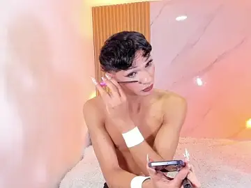 Stripchat Sex Cam of im_sebaslopez