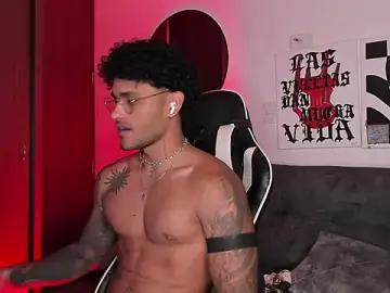 Stripchat Sex Chat of Alessandro_Vanni