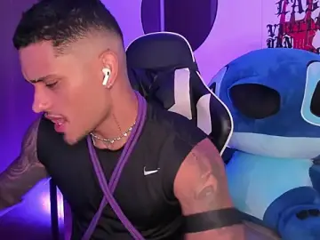 Stripchat Best live sex cam show of Alessandro_Vanni