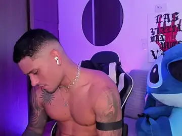 Stripchat Sex Chat of Alessandro_Vanni