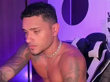 Stripchat Private Sex Chat of Alessandro_Vanni