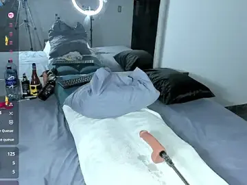 Stripchat Free Porn Cam of Benjamin_Buster