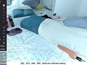 Stripchat Free Porn Cam of Benjamin_Buster