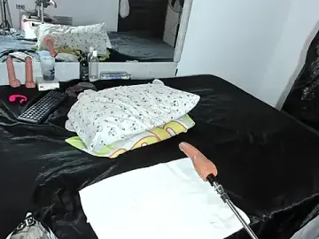 Stripchat Free Porn Cam of Benjamin_Buster