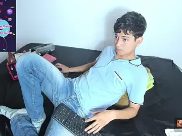 Stripchat Free Live Porn of Benjamin_Buster