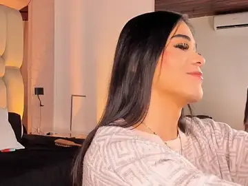 Stripchat Watch Live Sex Cams of Isa_Little_Star