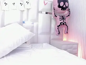 Stripchat Sex Cam of im_nahomi