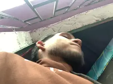 Stripchat Watch Live Sex Cams of tanned_boy